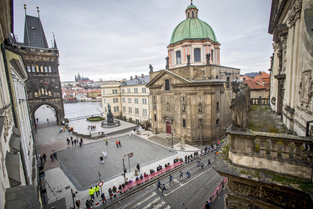 Meia Maratona de Praga Generali 2027 em Praga, República Tcheca — foto 4 da galeria