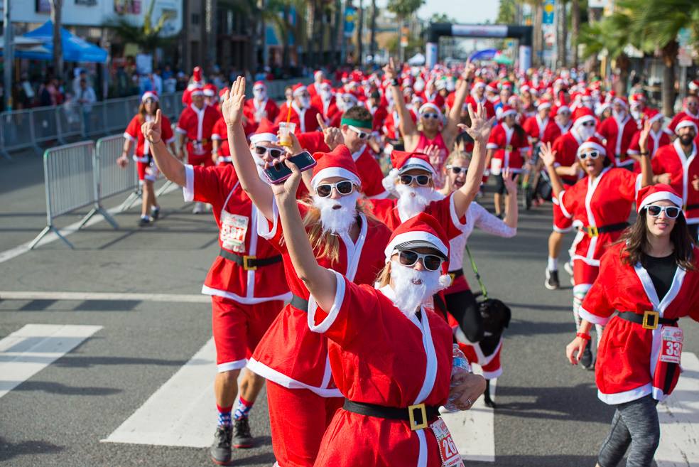 San Diego Santa Run 2026 em San Diego, Estados Unidos — foto 4 da galeria