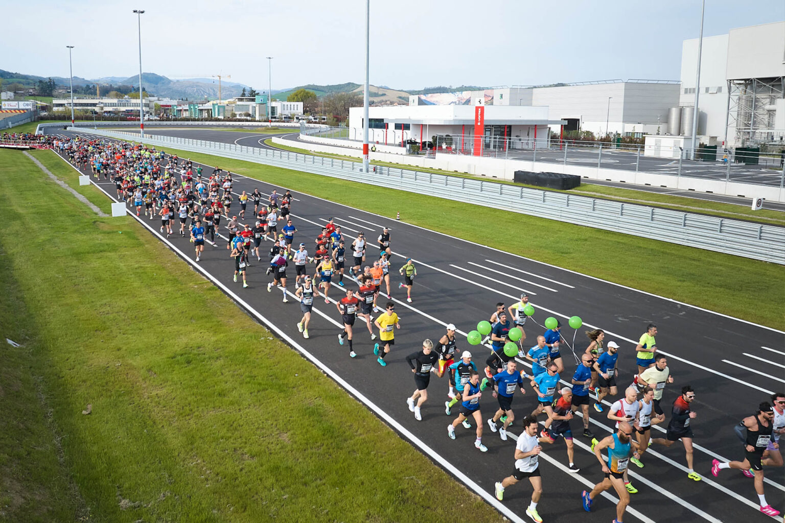 Mezza Maratona d'Italia Ferrari 2027 em Maranello e Modena, Itália — foto 5 da galeria