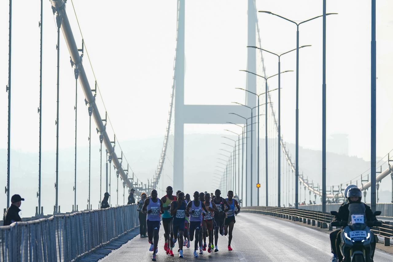 Maratona de Istambul 2026 em Istambul, Turquia — foto 6 da galeria