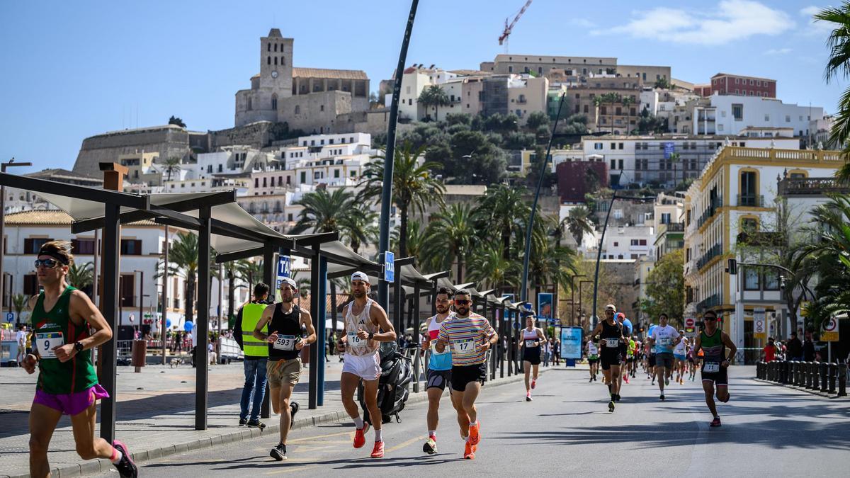 Maratona de Santa Eulária Ibiza 2027 em Santa Eulária, Espanha — foto 7 da galeria