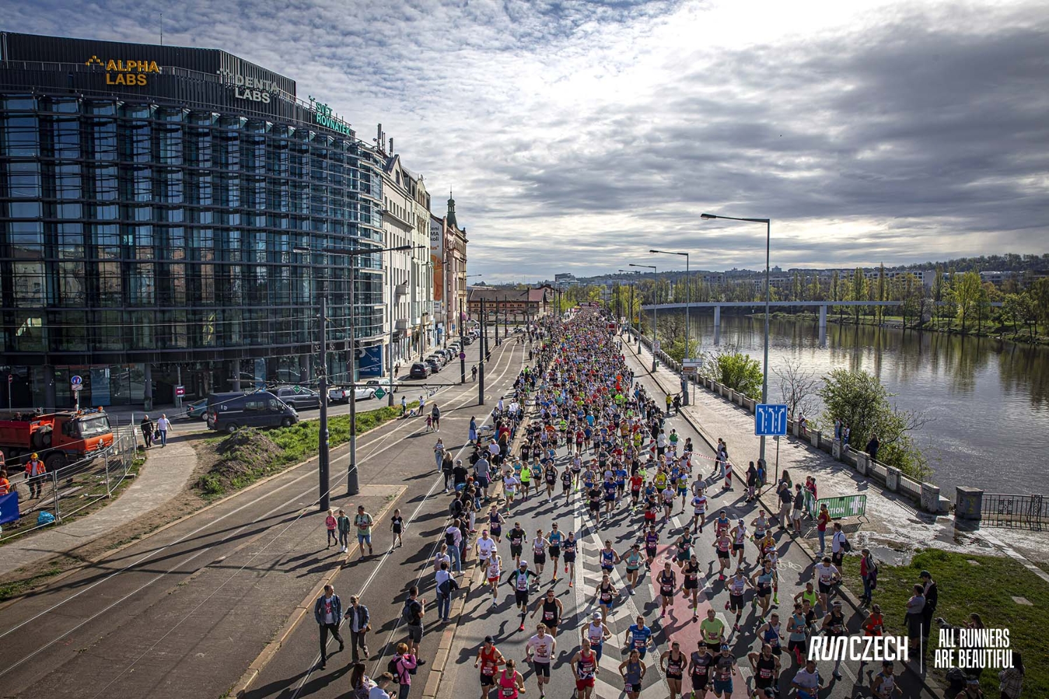 Meia Maratona de Praga Generali 2027 em Praga, República Tcheca — foto 7 da galeria