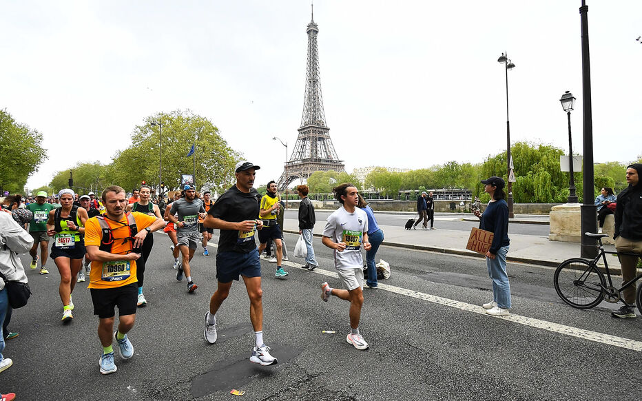 Maratona de Paris ASICS 2027 em Paris, França — foto 7 da galeria